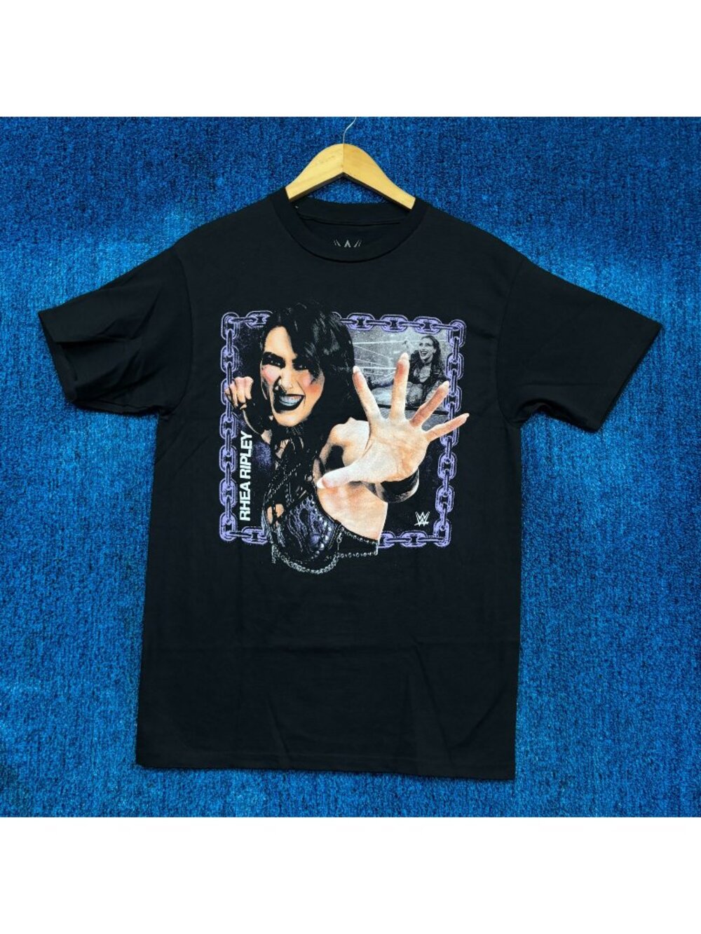 WWE Rhea Ripley “Mami” Graphic T-Shirt Size Medium
